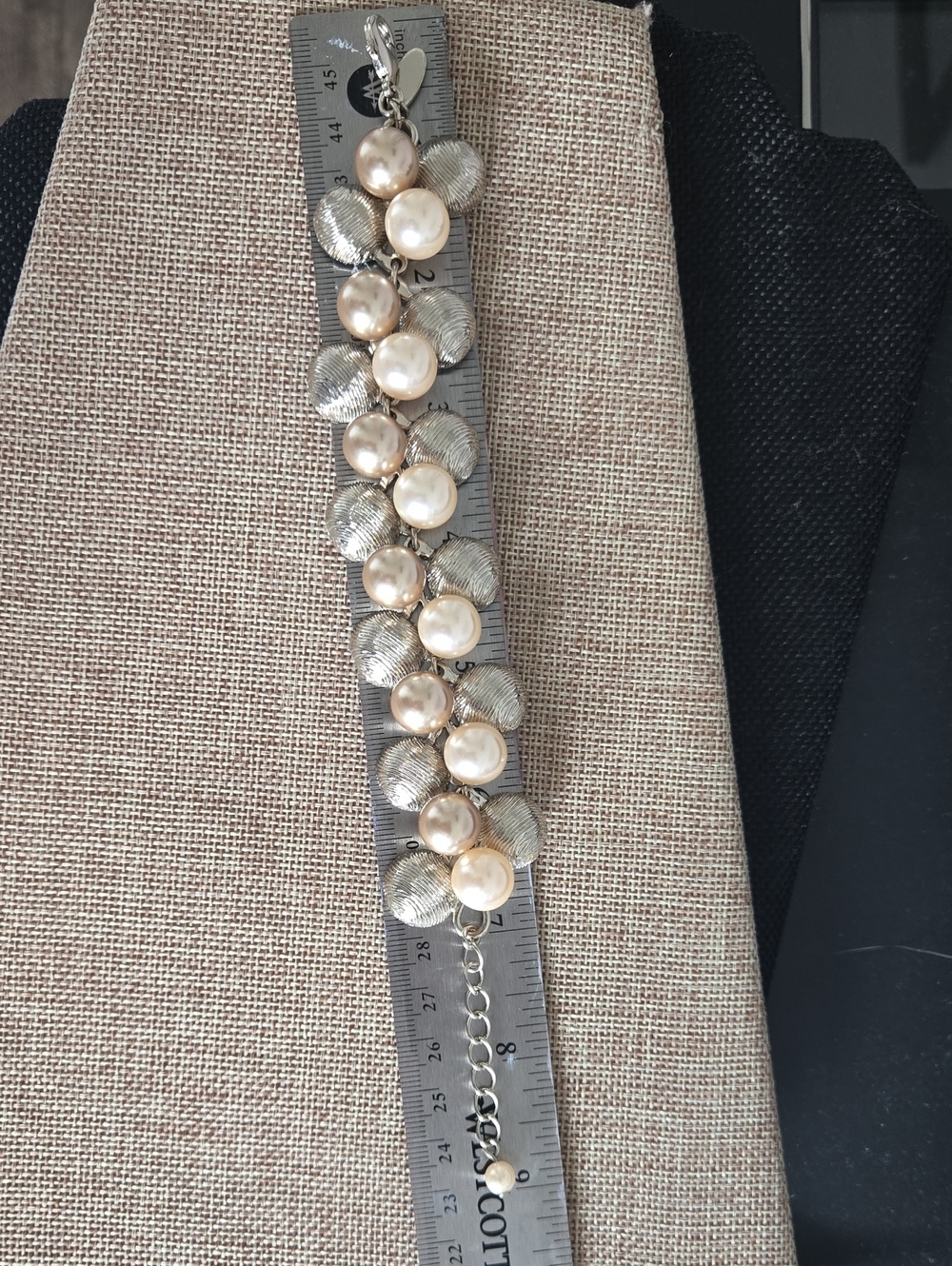 Coast London Chunky Faux Pearl Cluster Toggle Bracelet - Picture 7 of 11